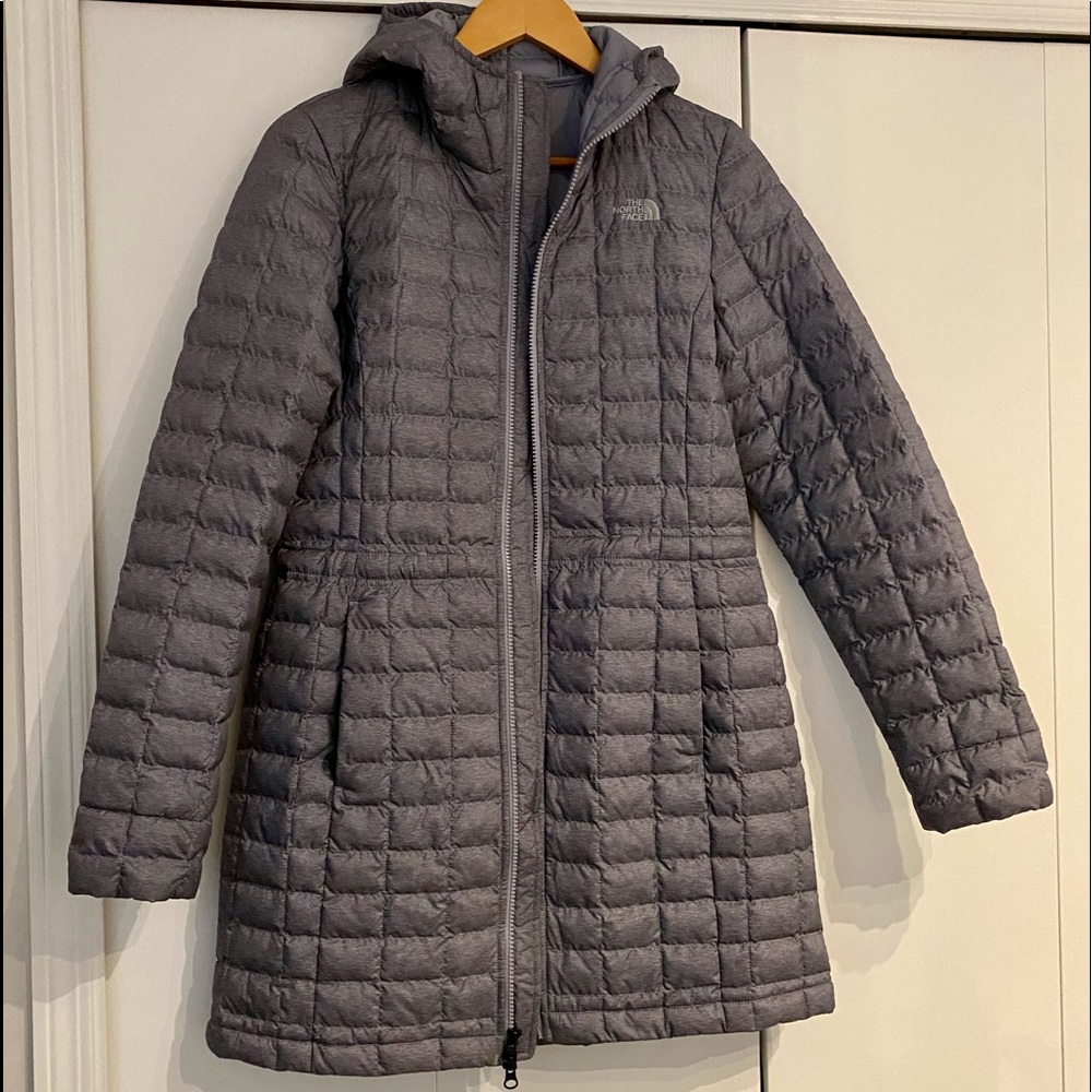 The North Face Thermoball Parka - Small